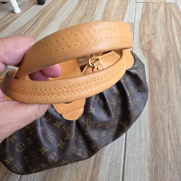 Louis Vuitton Boetie Monogram GM Handbag - Picture 3 of 15